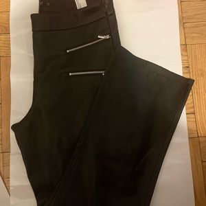 ‼️SOLD‼️Zara faux leather pants